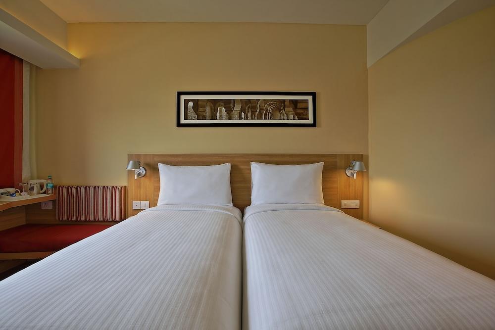 Ibis Bengaluru Hosur Road - An Accor Brand Hotell Eksteriør bilde